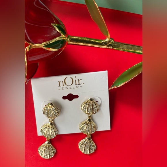 Womens Earrings,Shell Earrings, nOir Jewelry Gold and Silver Shell Earrings. - Picture 3 of 9